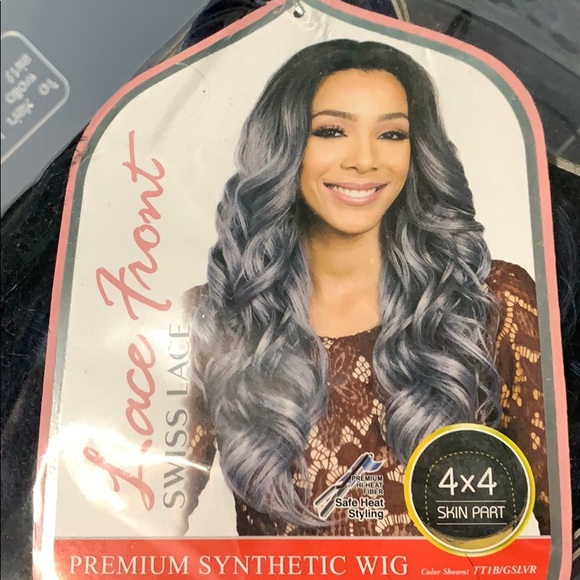 Blue black wig - Picture 2 of 6